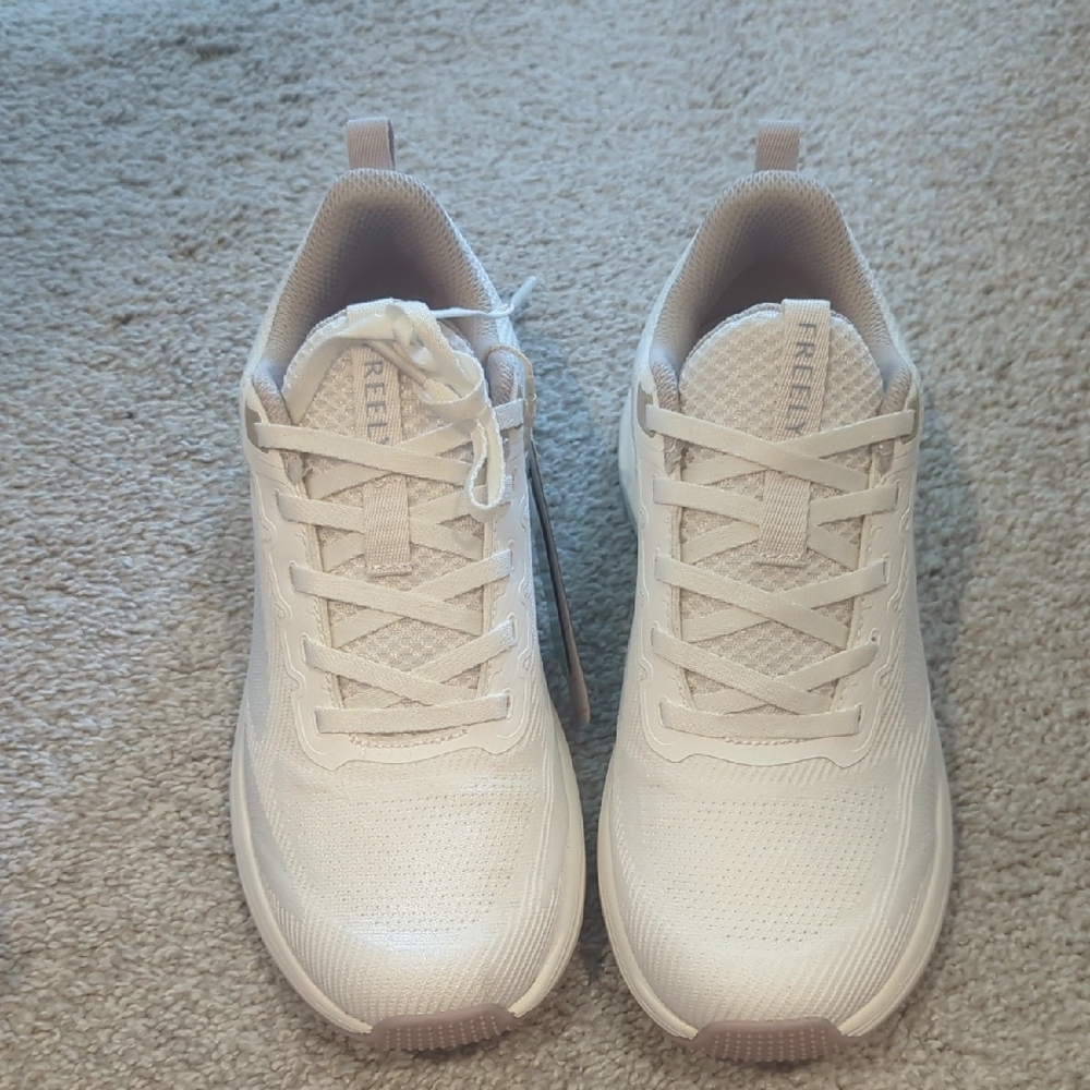 White Streamlined Athletic Shoes Minimalist Design